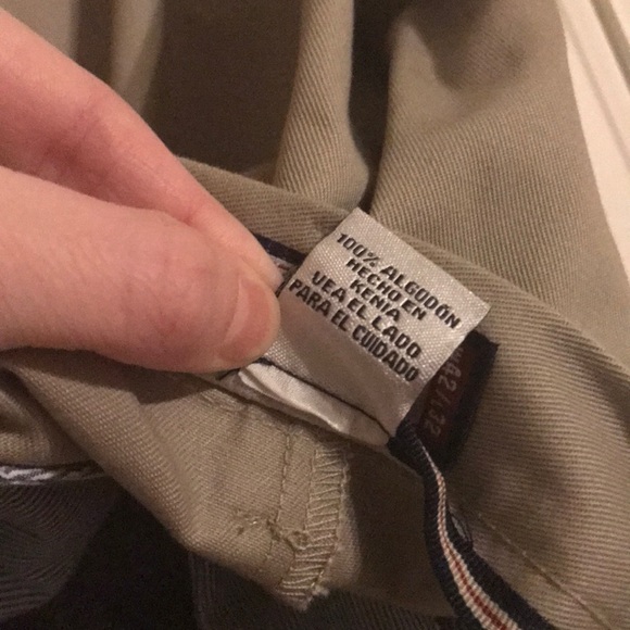 Izod Khakis/slacks - Picture 10 of 11